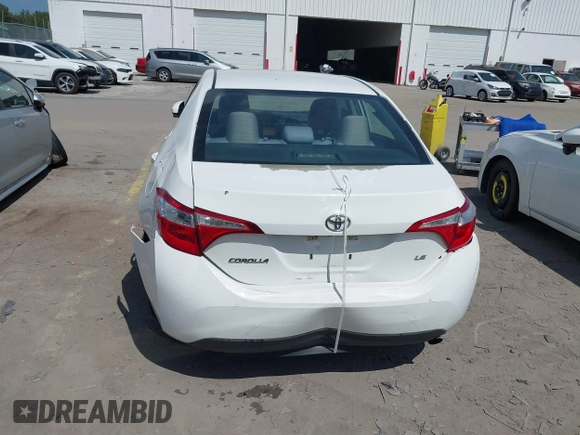 2015 Toyota Corolla L z VIN 5YFBURHE3FP271683, wystawiony jako IAAI lot #37424533 z przebiegiem 153 438 mil mil oraz . Historia ofert i sprzedaży dostępna na DreamBid. Obrazek 6.