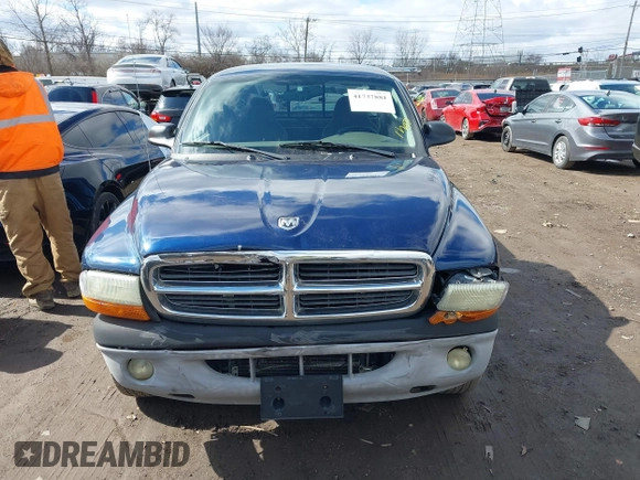 2004 Dodge Dakota SLT with VIN 1D7HG42N44S519910, listed as a IAAI auction lot 41737881 with 154,008 mi miles. Bid and sale history available at carsss.com. Image 12.