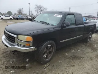 2004 GMC Sierra 1500 SLE with VIN 2GTEC19VX41353826, listed as a Copart auction lot 49480115 with 211,796 mi miles and Clean Title. Bid and sale history available at DreamBid. Image 1.