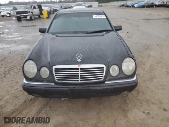 1997 Mercedes-Benz E-Class with VIN WDBJF20F3VA351844, listed as a Copart auction lot 44768675 with 259,549 mi miles and Salvage Title. Bid and sale history available at carsss.com. Image 5.