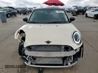 2022 MINI Hardtop 4 Door Cooper z VIN WMW33DK04N2R75649, wystawiony jako Copart lot #50964275 z przebiegiem 4356 mil mil oraz Czysty tytuł • Clean title. Historia ofert i sprzedaży dostępna na DreamBid. Obrazek 5.