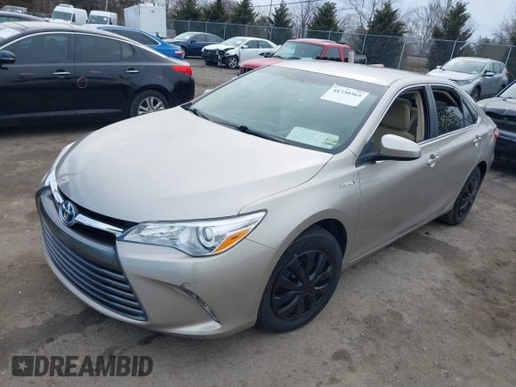 2017 Toyota Camry Hybrid LE with VIN 4T1BD1FK1HU213812, listed as a IAAI auction lot 41730565 with 67,706 mi miles. Bid and sale history available at carsss.com. Image 17.