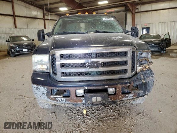 2005 Ford F-250 XL with VIN 1FTSX21P65EB68635, listed as a Copart auction lot 49042045 with Not Provided miles and Clean Title. Bid and sale history available at DreamBid. Image 5.
