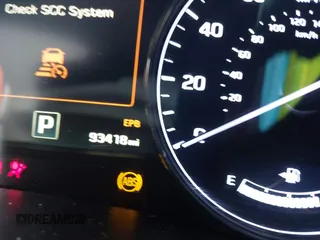 2017 Genesis G80 3.8L z VIN KMHGN4JE0HU203486, wystawiony jako IAAI lot #41571417 z przebiegiem 93 418 mil mil oraz . Historia ofert i sprzedaży dostępna na DreamBid. Obrazek 15.
