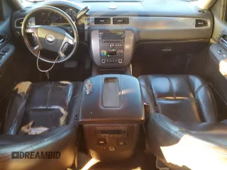 2007 Chevrolet Avalanche 3LT with VIN 3GNEC12067G253384, listed as a Copart auction lot 89404815 with 254,203 mi miles and Salvage title. Bid and sale history available at DreamBid. Image 8.