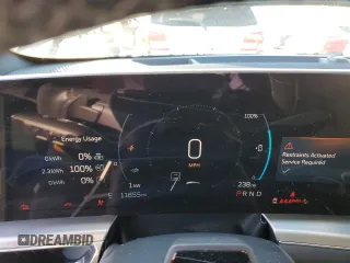 2024 Cadillac LYRIQ Sport z VIN 1GYKPWRL9RZ119141, wystawiony jako Copart lot #84674594 z przebiegiem 11 855 mil mil oraz Szkody całkowita. Historia ofert i sprzedaży dostępna na DreamBid. Obrazek 9.
