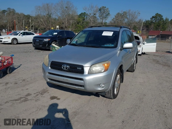 2007 Toyota RAV4 Sport with VIN JTMBK32V675024328, listed as a IAAI auction lot 41681881 with 158,974 mi miles. Bid and sale history available at carsss.com. Image 2.