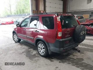 2006 Honda CR-V EX with VIN SHSRD788X6U402111, listed as a IAAI auction lot 42188003 with 262,529 mi miles and . Bid and sale history available at carsss.com. Image 3.