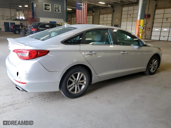 2015 Hyundai Sonata 2.4L SE with VIN 5NPE24AF4FH181982, listed as a Copart auction lot 50905925 with 137,043 mi miles and Salvage Title. Bid and sale history available at carsss.com. Image 3.