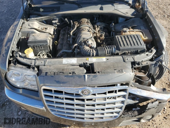 2008 Chrysler 300 C with VIN 2C3KK63H18H138973, listed as a Copart auction lot 80827044 with 197,910 mi miles and Clean Title. Bid and sale history available at carsss.com. Image 11.