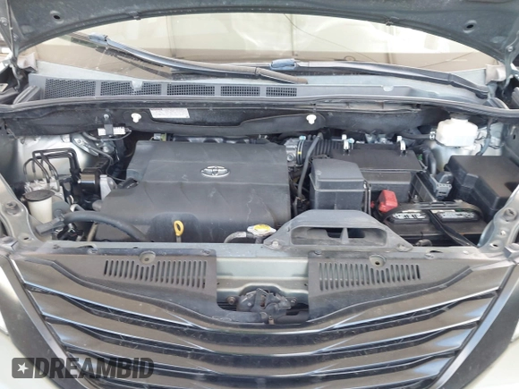 2014 Toyota Sienna L with VIN 5TDZK3DC6ES441417, listed as a IAAI auction lot 41950033 with 170,804 mi miles. Bid and sale history available at carsss.com. Image 10.