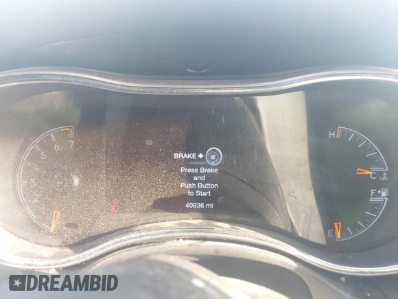 2022 Jeep Grand Cherokee Limited with VIN 1C4RJEBG8NC171774, listed as a IAAI auction lot 40479298 with 40,936 mi miles and . Bid and sale history available at DreamBid. Image 7.