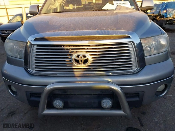 2013 Toyota Tundra 4WD Truck LTD with VIN 5TFHY5F10DX277740, listed as a IAAI auction lot 41085086 with NaN miles. Bid and sale history available at carsss.com. Image 12.