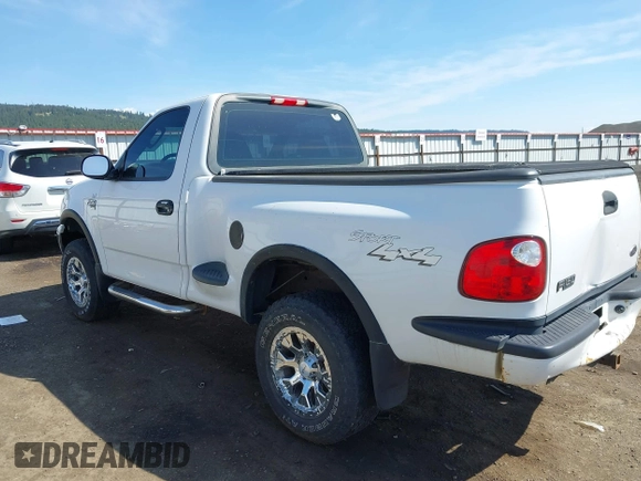 2003 Ford F-150 с VIN 2FTRF08L83CA48010, выставлен на аукционе IAAI как лот 42169880 с пробегом Не указан миль и . История ставок и продаж доступна на DreamBid. Изображение 3.