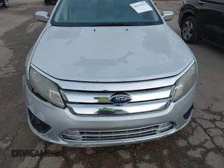 2012 Ford Fusion SE z VIN 3FAHP0HA4CR213409, wystawiony jako IAAI lot #41079155 z przebiegiem 139 129 mil mil oraz . Historia ofert i sprzedaży dostępna na DreamBid. Obrazek 16.