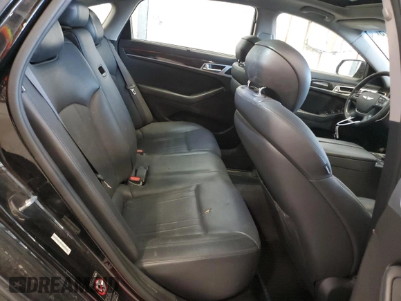 2015 Hyundai Genesis 3.8L with VIN KMHGN4JE0FU018111, listed as a Copart auction lot 53711075 with 184,509 mi miles and Clean Title. Bid and sale history available at carsss.com. Image 10.