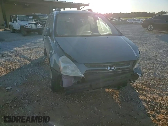 2008 Kia Sedona EX with VIN KNDMB233886214336, listed as a Copart auction lot 81980824 with 166,499 mi miles and Salvage Title. Bid and sale history available at carsss.com. Image 11.