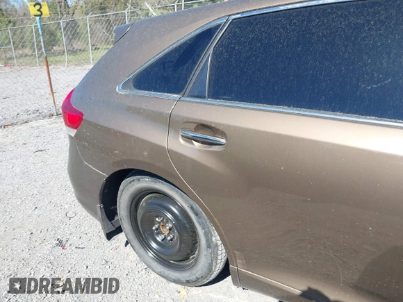 2010 Toyota Venza with VIN 4T3ZA3BB0AU024509, listed as a IAAI auction lot 41891026 with 123,856 mi miles and . Bid and sale history available at DreamBid. Image 6.