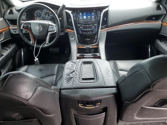 2015 Cadillac Escalade Luxury with VIN 1GYS4BKJ6FR181229, listed as a Copart auction lot 67563674 with 111,184 mi miles and Salvage Title. Bid and sale history available at carsss.com. Image 8.