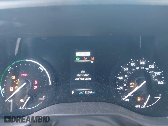 2021 Toyota Sienna XLE with VIN 5TDYRKEC2MS074448, listed as a IAAI auction lot 41946030 with 122,509 mi miles and . Bid and sale history available at DreamBid. Image 15.
