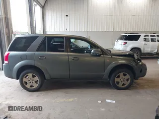 2007 Saturn VUE V6 z VIN 5GZCZ63427S834546, wystawiony jako IAAI lot #41969920 z przebiegiem 186 588 mil mil oraz . Historia ofert i sprzedaży dostępna na DreamBid. Obrazek 13.