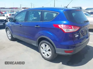 2016 Ford Escape S with VIN 1FMCU0F79GUB44943, listed as a IAAI auction lot 42108103 with 189,973 mi miles. Bid and sale history available at carsss.com. Image 3.