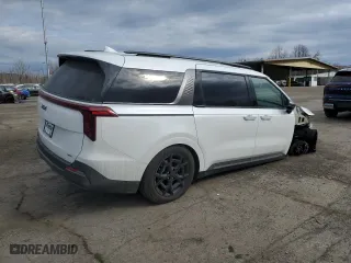 2025 Kia Carnival Hybrid SX Prestige with VIN KNDNE5KA1S6030120, listed as a Copart auction lot 50686895 with 1,455 mi miles and Salvage Title. Bid and sale history available at carsss.com. Image 3.