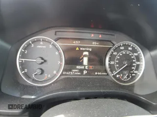 2024 Mitsubishi Outlander SE z VIN JA4J3VA88RZ061967, wystawiony jako Copart lot #50809405 z przebiegiem 14 737 mil mil oraz Szkoda całkowita • Salvage title. Historia ofert i sprzedaży dostępna na DreamBid. Obrazek 9.