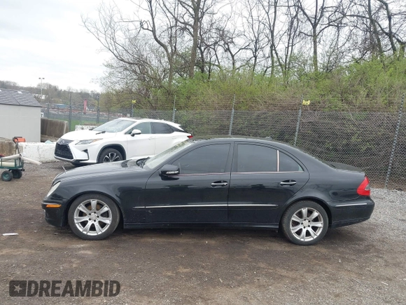 2009 Mercedes-Benz E 350 Luxury with VIN WDBUF87X69B366093, listed as a IAAI auction lot 41961373 with Not provided miles and . Bid and sale history available at DreamBid. Image 15.