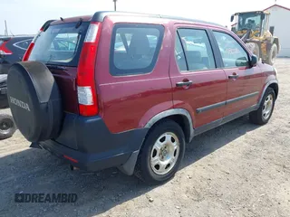 2005 Honda CR-V LX with VIN JHLRD78515C049124, listed as a IAAI auction lot 42160367 with 208,070 mi miles. Bid and sale history available at carsss.com. Image 4.