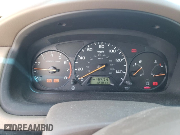 1998 Honda Accord EX z VIN 1HGCG5555WA176329, wystawiony jako Copart lot #56905865 z przebiegiem 127 911 mil mil oraz Szkoda całkowita • Salvage title. Historia ofert i sprzedaży dostępna na DreamBid. Obrazek 9.