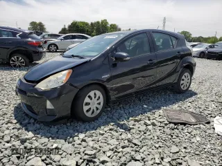 2012 Toyota Prius One z VIN JTDKDTB38C1004401, wystawiony jako Copart lot #56101305 z przebiegiem Nie podano mil oraz Szkoda całkowita • Salvage title. Historia ofert i sprzedaży dostępna na DreamBid. Obrazek 1.