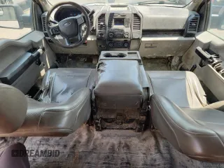 2015 Ford F-150 XL z VIN 1FTEW1CF4FKD22051, wystawiony jako Copart lot #61669985 z przebiegiem 70 885 mil mil oraz Czysty tytuł • Clean title. Historia ofert i sprzedaży dostępna na DreamBid. Obrazek 8.