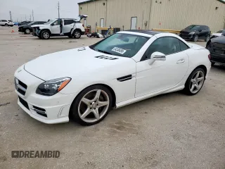 2016 Mercedes-Benz SLK 300 z VIN WDDPK3JA2GF117254, wystawiony jako Copart lot #54530495 z przebiegiem 68 630 mil mil oraz Szkoda całkowita • Salvage title. Historia ofert i sprzedaży dostępna na DreamBid. Obrazek 1.