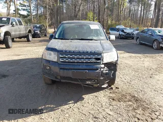 2012 Land Rover LR2 HSE z VIN SALFR2BN6CH303951, wystawiony jako IAAI lot #41465521 z przebiegiem 100 527 mil mil oraz . Historia ofert i sprzedaży dostępna na DreamBid. Obrazek 13.