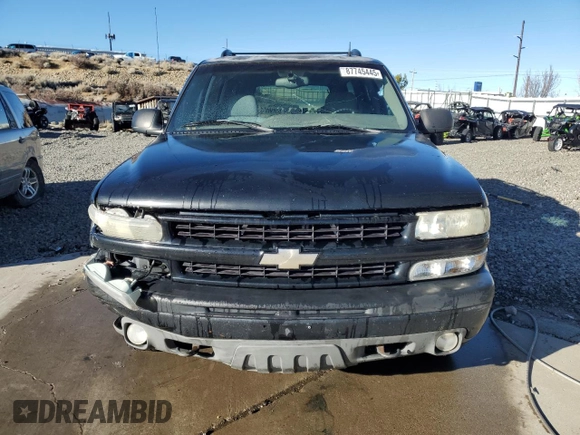2002 Chevrolet Suburban Z71 with VIN 3GNFK16T12G256875, listed as a Copart auction lot 87745445 with 294,778 mi miles and Salvage Title. Bid and sale history available at carsss.com. Image 5.