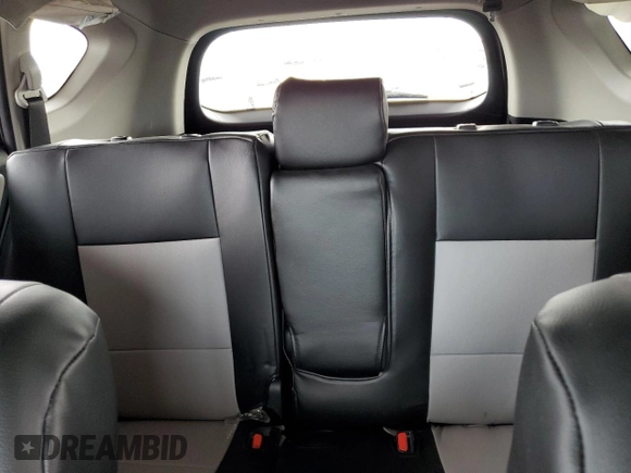 2018 Toyota RAV4 XLE with VIN JTMWFREV9JD131259, listed as a Copart auction lot 64748645 with 93,116 mi miles and Salvage title. Bid and sale history available at DreamBid. Image 10.