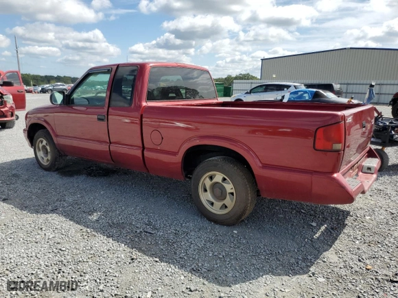1997 GMC Sonoma SLS with VIN 1GTCS19XXV8522494, listed as a Copart auction lot 70572194 with 187,582 mi miles and Salvage Title. Bid and sale history available at carsss.com. Image 2.