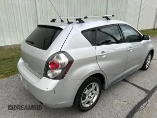 2009 Pontiac Vibe w/1SB with VIN 5Y2SP670X9Z469313, listed as a Copart auction lot 72863524 with 190,597 mi miles and Clean Title. Bid and sale history available at carsss.com. Image 4.