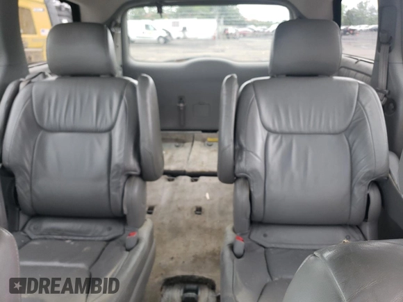 2005 Toyota Sienna XLE with VIN 5TDBA22CX5S034301, listed as a Copart auction lot 59058215 with 208,406 mi miles and Clean title. Bid and sale history available at DreamBid. Image 10.