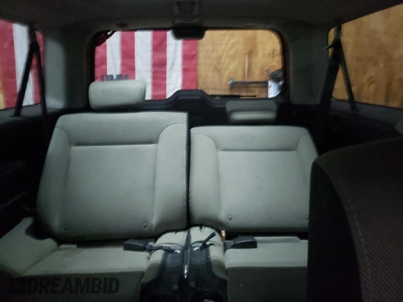 2008 Honda Element EX z VIN 5J6YH28758L006311, wystawiony jako Copart lot #53912045 z przebiegiem 217 126 mil mil oraz Nie do naprawy • Non repairable. Historia ofert i sprzedaży dostępna na DreamBid. Obrazek 10.