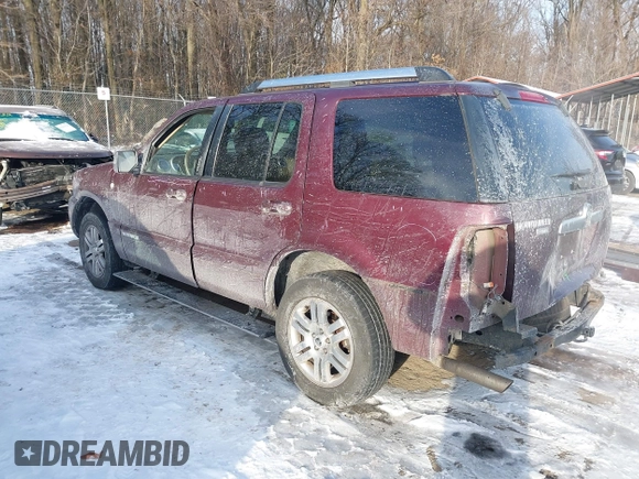 2007 Mercury Mountaineer Premier with VIN 4M2EU38E57UJ18327, listed as a IAAI auction lot 41333082 with 209,690 mi miles. Bid and sale history available at carsss.com. Image 3.