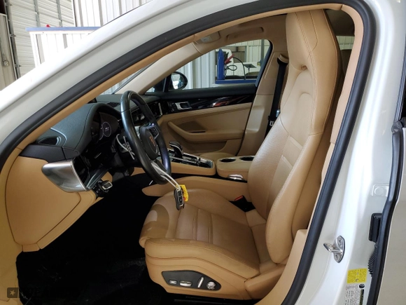 2017 Porsche Panamera with VIN WP0AA2A70HL104345, listed as a Copart auction lot 40154683 with 52,168 mi miles. Bid and sale history available at carsss.com. Image 7.