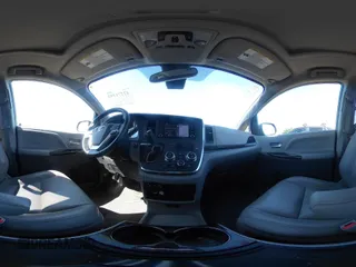 2018 Toyota Sienna XLE Auto Access Seat with VIN 5TDYZ3DC9JS921680, listed as a IAAI auction lot 42271593 with 141,417 mi miles and . Bid and sale history available at DreamBid. Image 20.