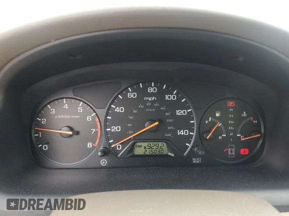 2000 Honda Accord EX z VIN 1HGCG6674YA001515, wystawiony jako Copart lot #56257935 z przebiegiem 215 030 mil mil oraz Czysty tytuł • Clean title. Historia ofert i sprzedaży dostępna na DreamBid. Obrazek 9.