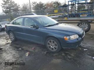 2009 Volvo S60 2.5T with VIN YV1RH592992726291, listed as a Copart auction lot 84039134 with 252,260 mi miles and Salvage Title. Bid and sale history available at carsss.com. Image 4.
