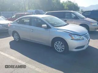 2015 Nissan Sentra SV z VIN 3N1AB7AP2FL678847, wystawiony jako IAAI lot #42525783 z przebiegiem 129 856 mil mil oraz . Historia ofert i sprzedaży dostępna na DreamBid. Obrazek 1.