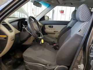2010 Kia Soul + with VIN KNDJT2A28A7066375, listed as a Copart auction lot 54242635 with 192,327 mi miles and Non Repairable. Bid and sale history available at DreamBid. Image 7.