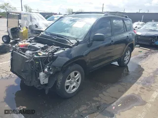 2011 Toyota RAV4 with VIN JTMZF4DVXB5033077, listed as a IAAI auction lot 41885636 with 137,642 mi miles. Bid and sale history available at carsss.com. Image 18.