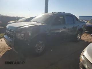 2011 Chevrolet Avalanche LS with VIN 3GNMCEE00BG100796, listed as a Copart auction lot 73812144 with 216,694 mi miles and Salvage Title. Bid and sale history available at carsss.com. Image 1.